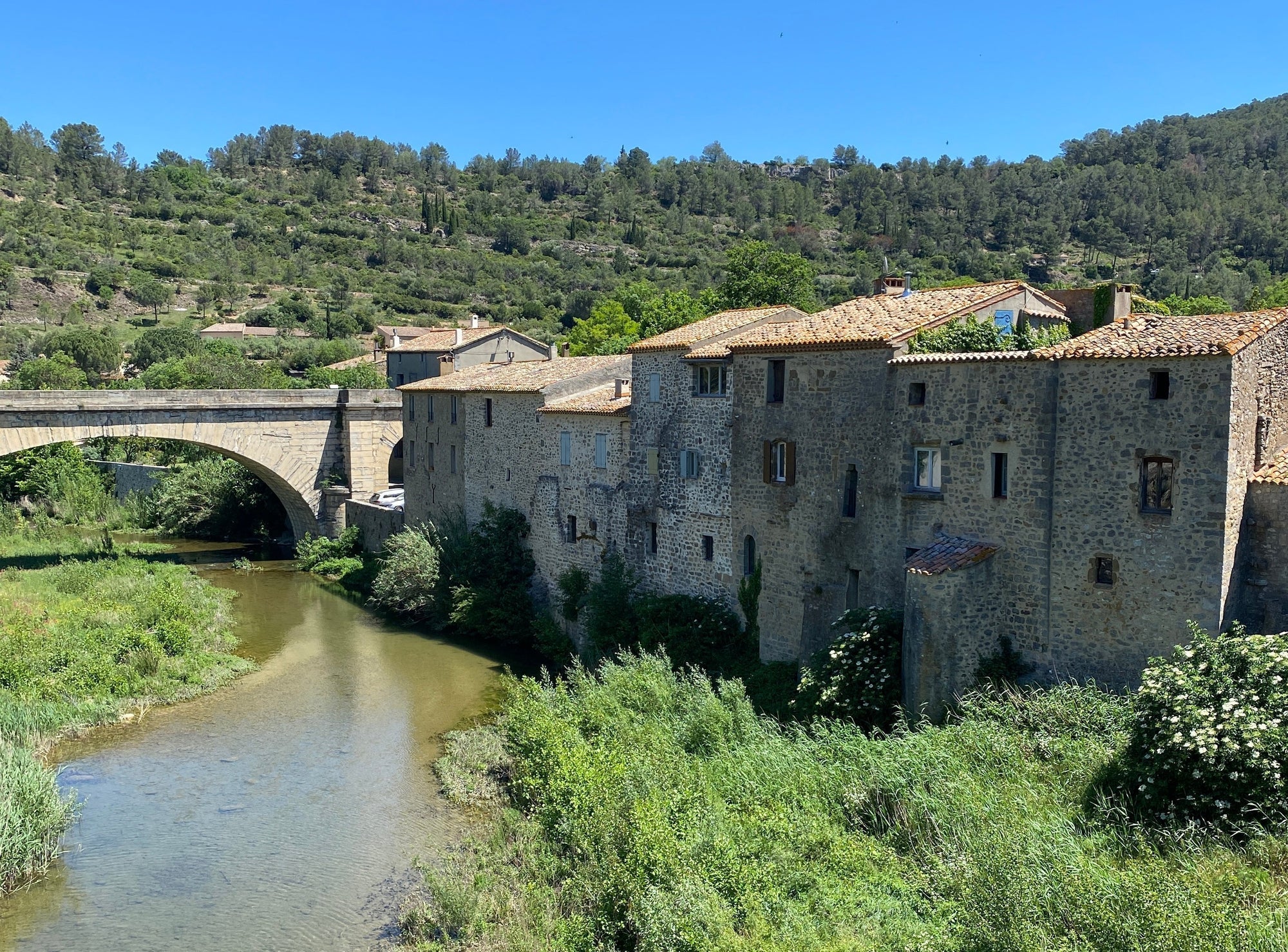 ✨ Create, Transform, and Be Inspired: Join My Workshops in Lagrasse