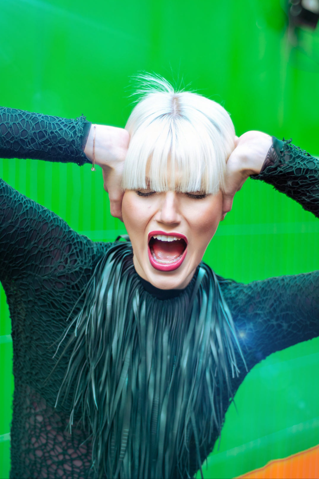 Unveiling the Art of Upcycling: Transforming Inner Tubes into Fashionable Jewelry