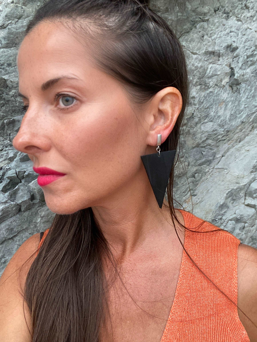 upcycled bike inner tube triangle, geometric earrings by Laura zabo, sustainable  vegan and eco-friendly  gift, xmas gift