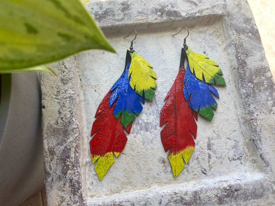 guacamayo inspired blue red yellow green earrings, upcycled bike inner tube earrings, eco-friendly jewellery by Laura zabo