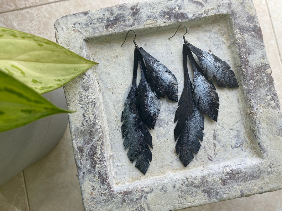 silver black leaf shaped bold long statement earrings, upcycled tyre rubber jewelry, eco-friendly Christmas and birthday gift by Laura zabo