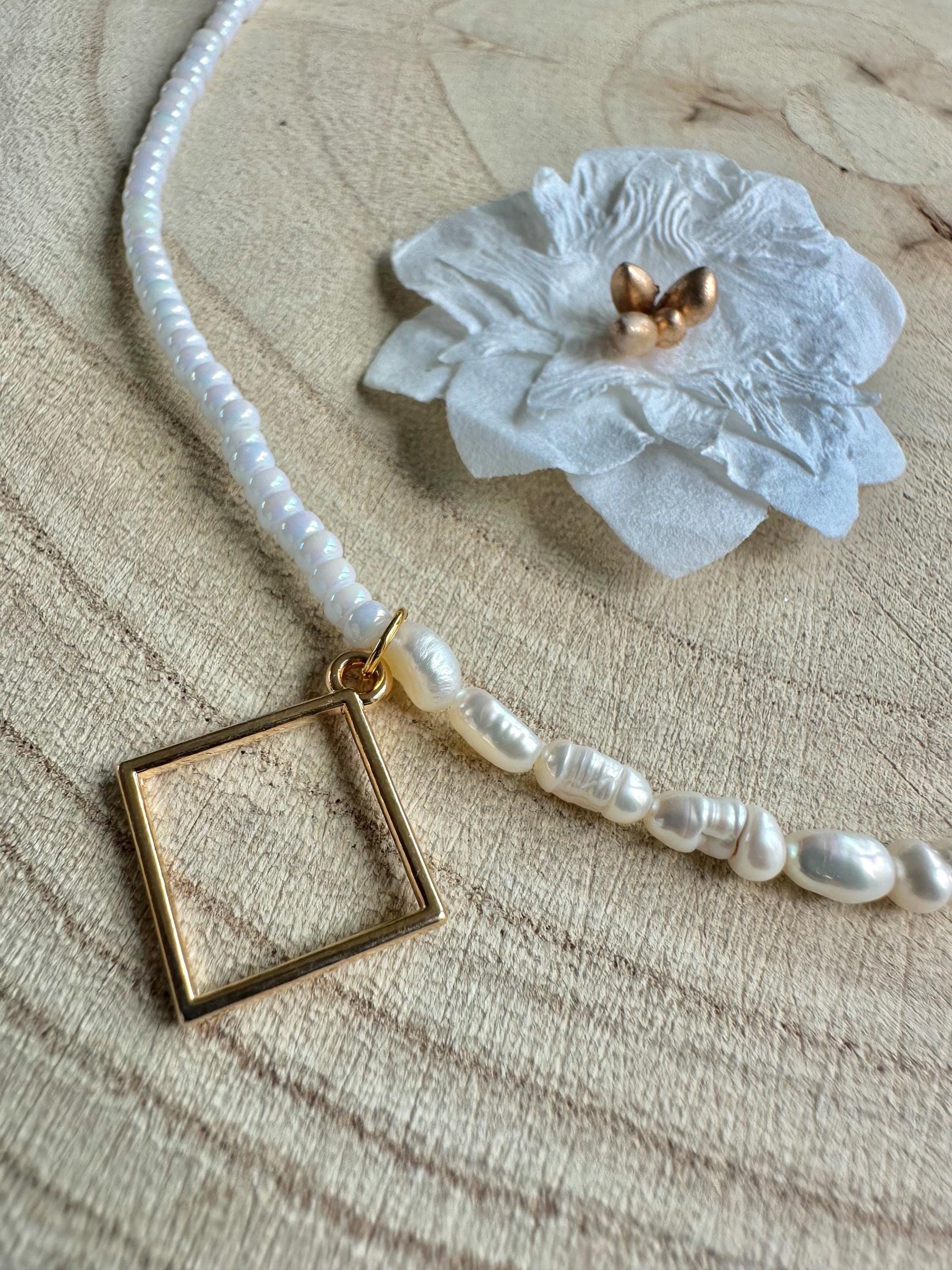 Freshwater Pearls and TOHO Glass Beads Necklace Dainty Elegant Minimalistic Bridesmaids Wedding Elegant