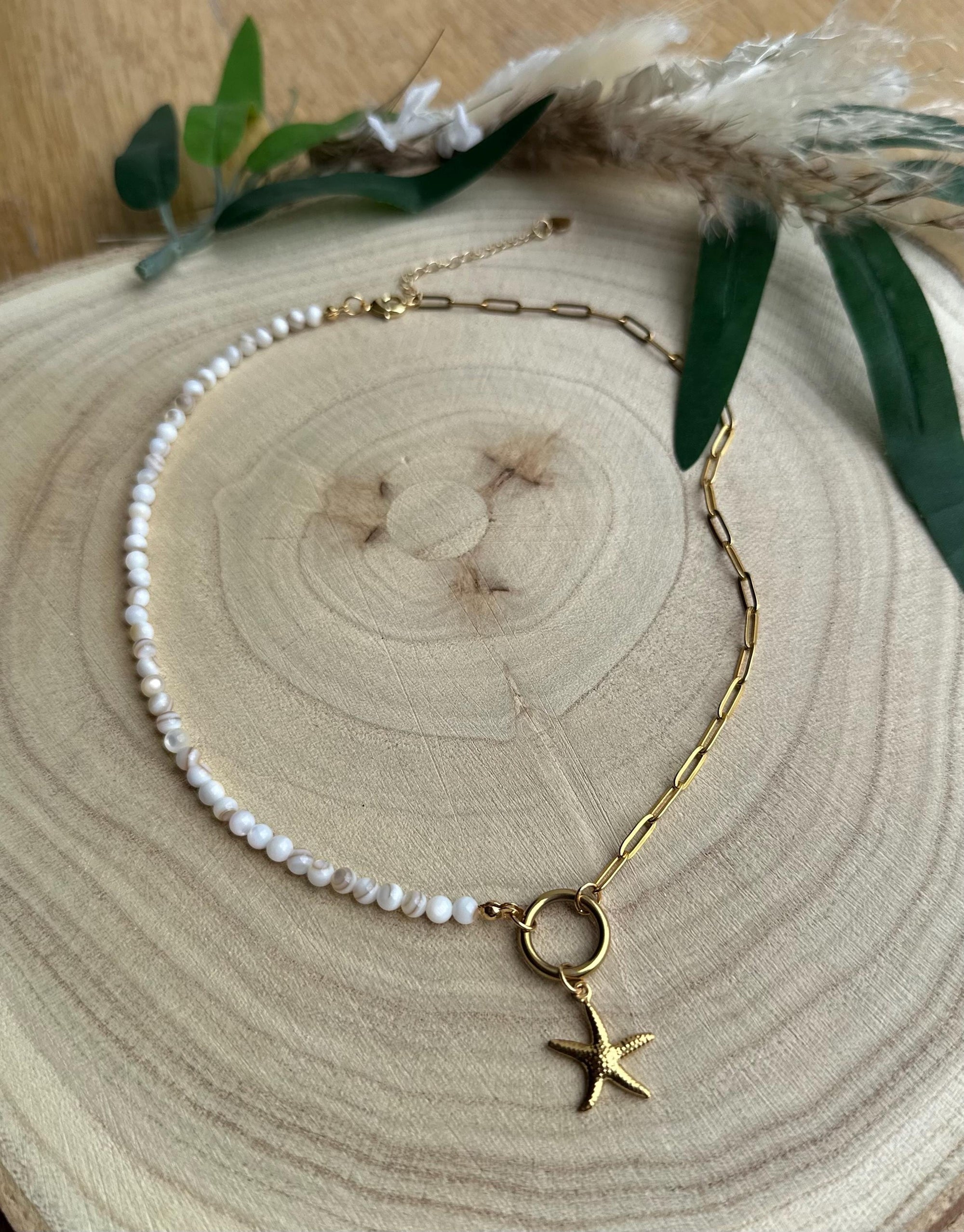 Paperclip Chain Choker with Gold Starfish Pendan and Shell Beads, Coastal Jewellery, Minimaliatic