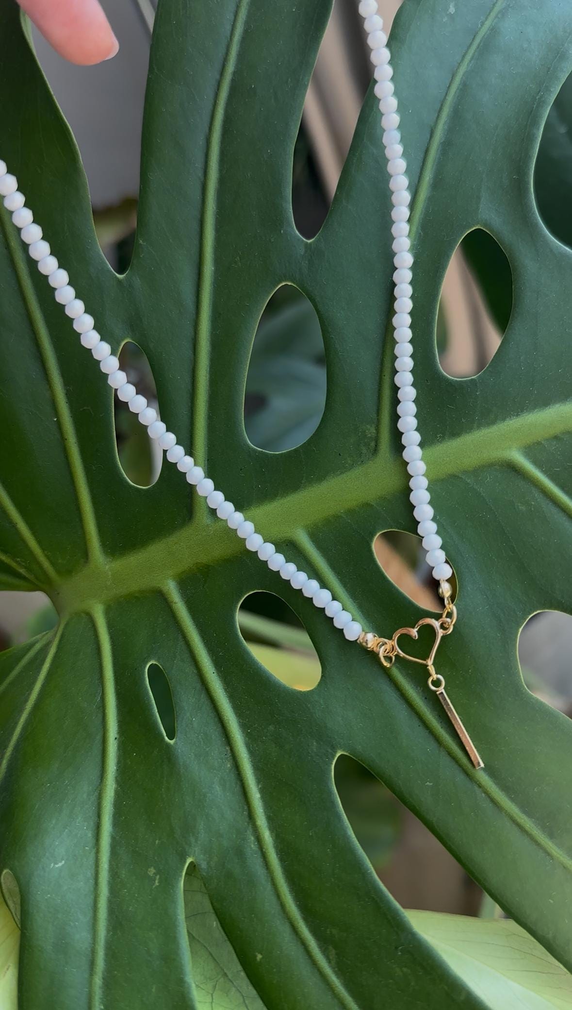 Choker with White Glass Beads, Golden Heart & Bar Pendant