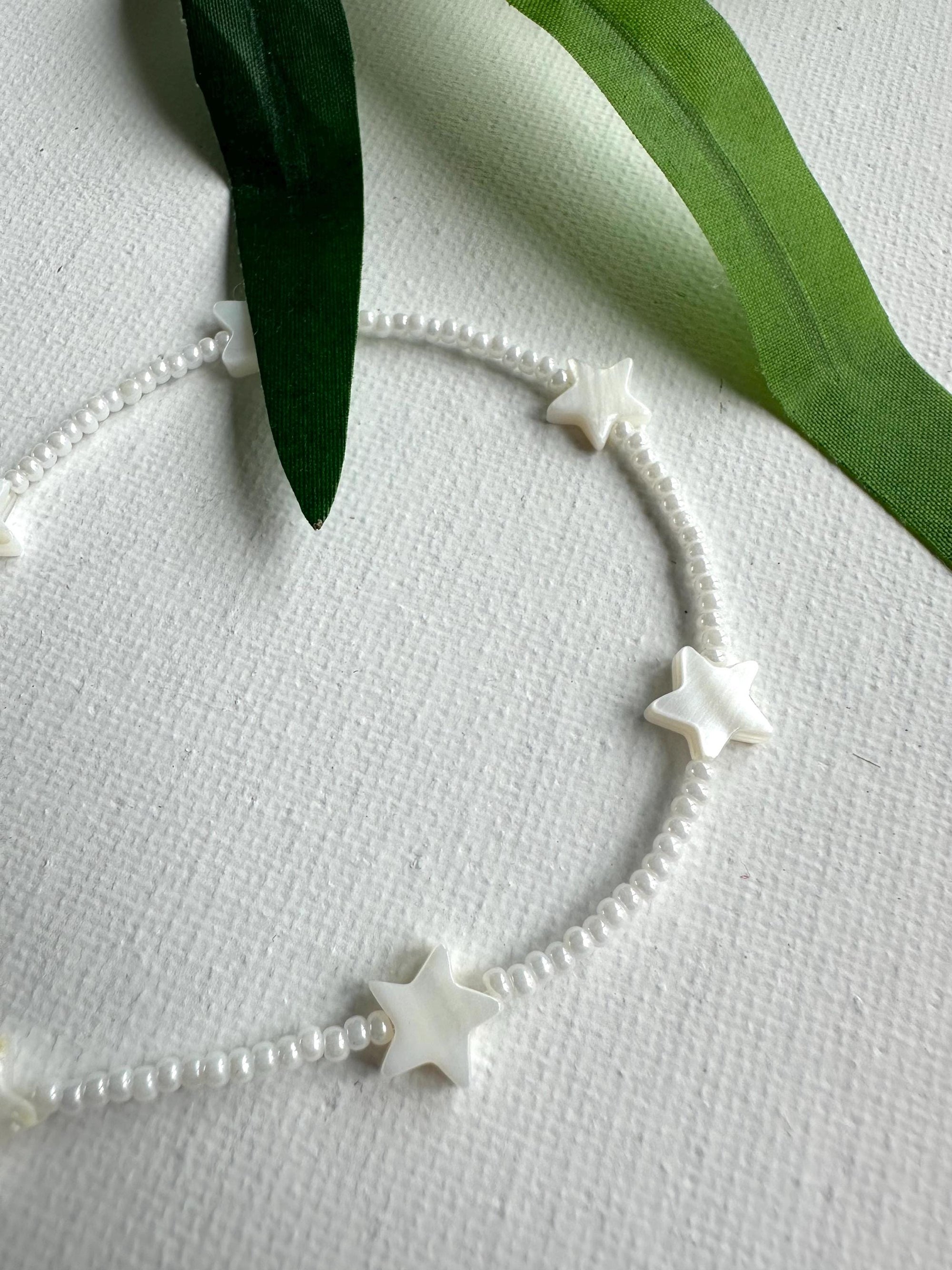 Mother of Pearls Stars and Beads Necklace Dainty Elegant Minimalistic Bridesmaids Boho Festival