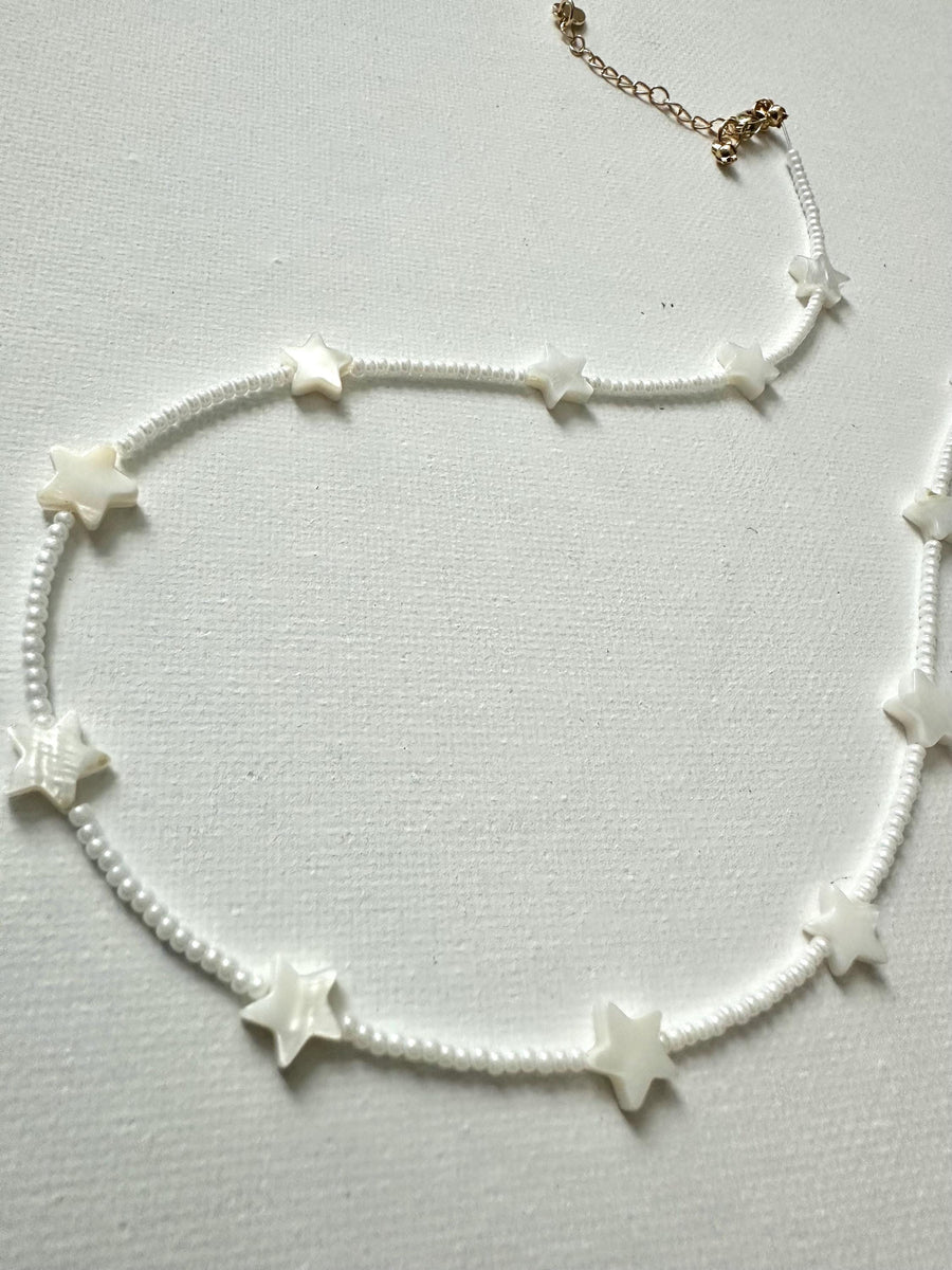 Mother of Pearls Stars and Beads Necklace Dainty Elegant Minimalistic Bridesmaids Boho Festival