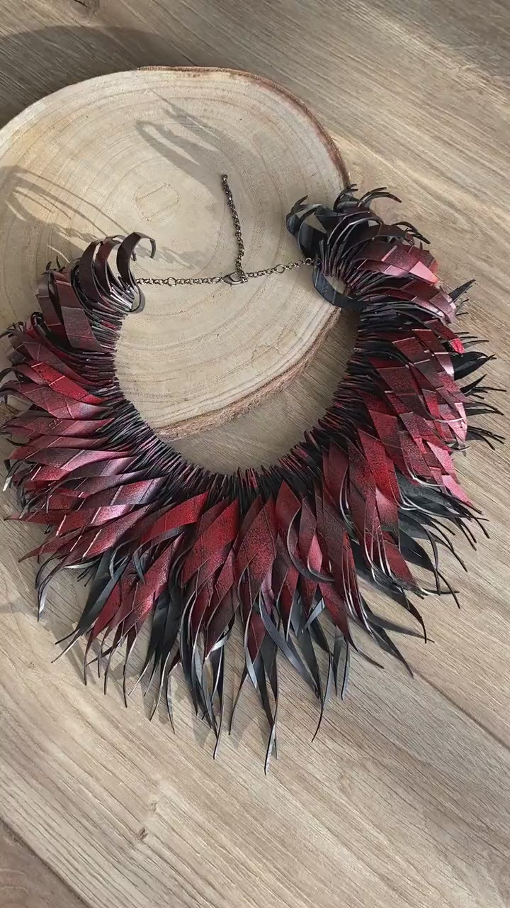 Black-Metallic Red Statement necklace