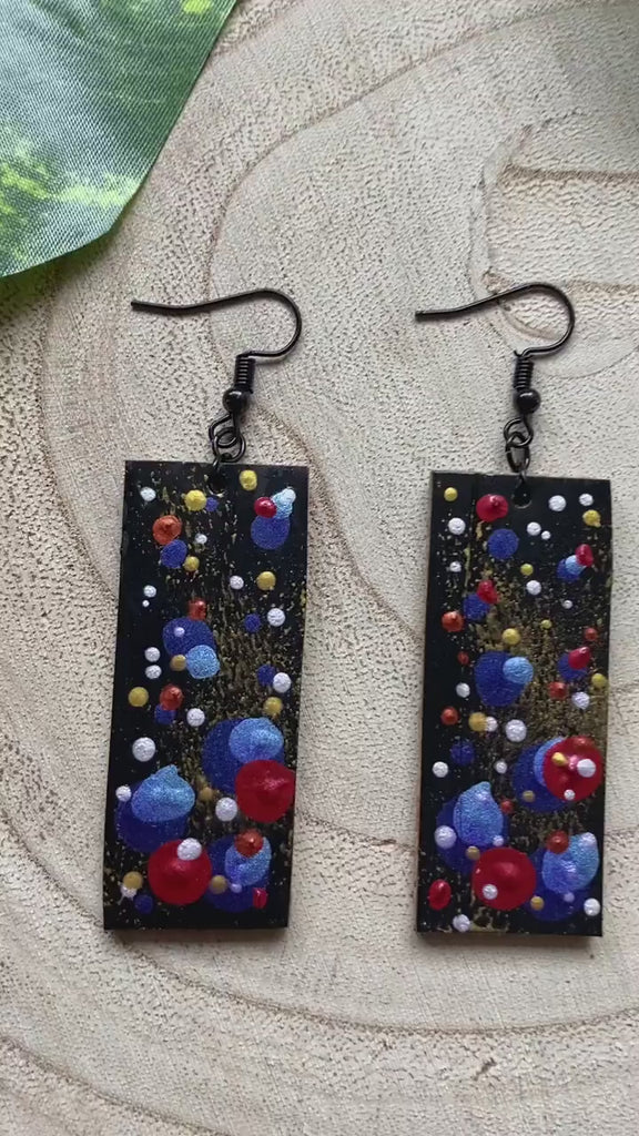 Festive Squared Tyre Rubber Earrings | Golden, Blue, Silver & Red Bubble Design | Upcycled and Perfect for Your Christmas Outfit