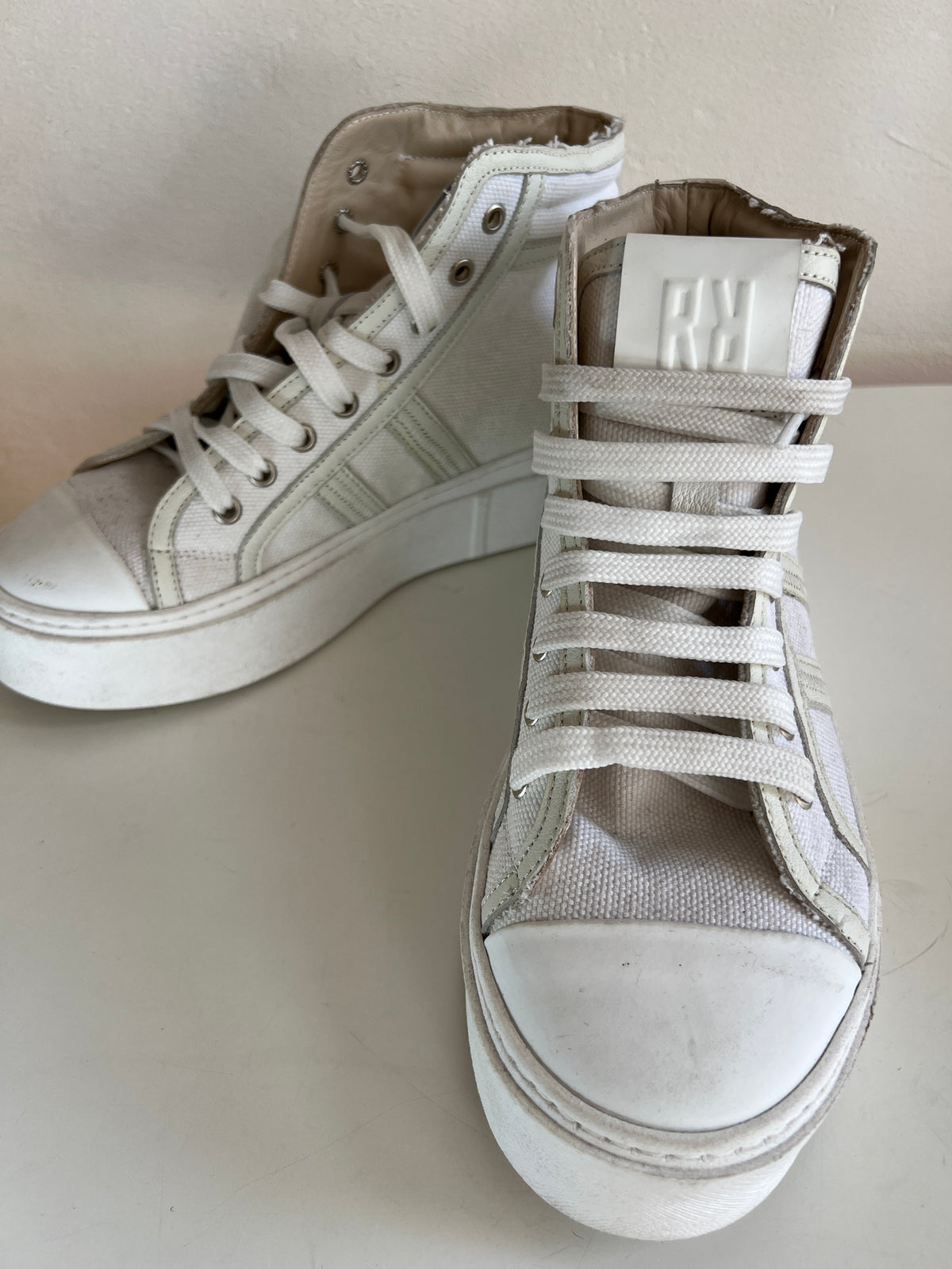 Red-Rag Platform Sneakers